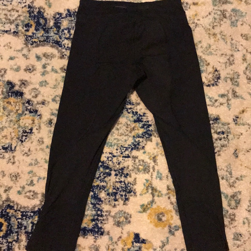 Barely Worn Wunder Under Size 4 Classic Legging - image 3